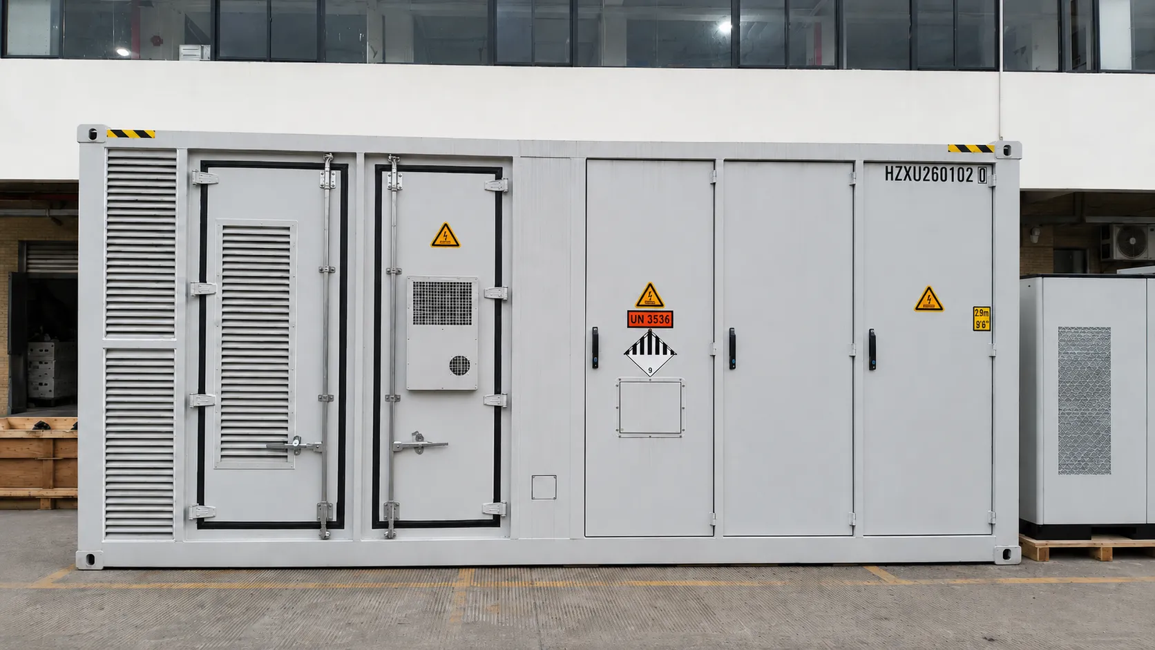AINEGY liquid-cooled 1MWh to 2MWh Solar-Diesel BESS Container Series real product view