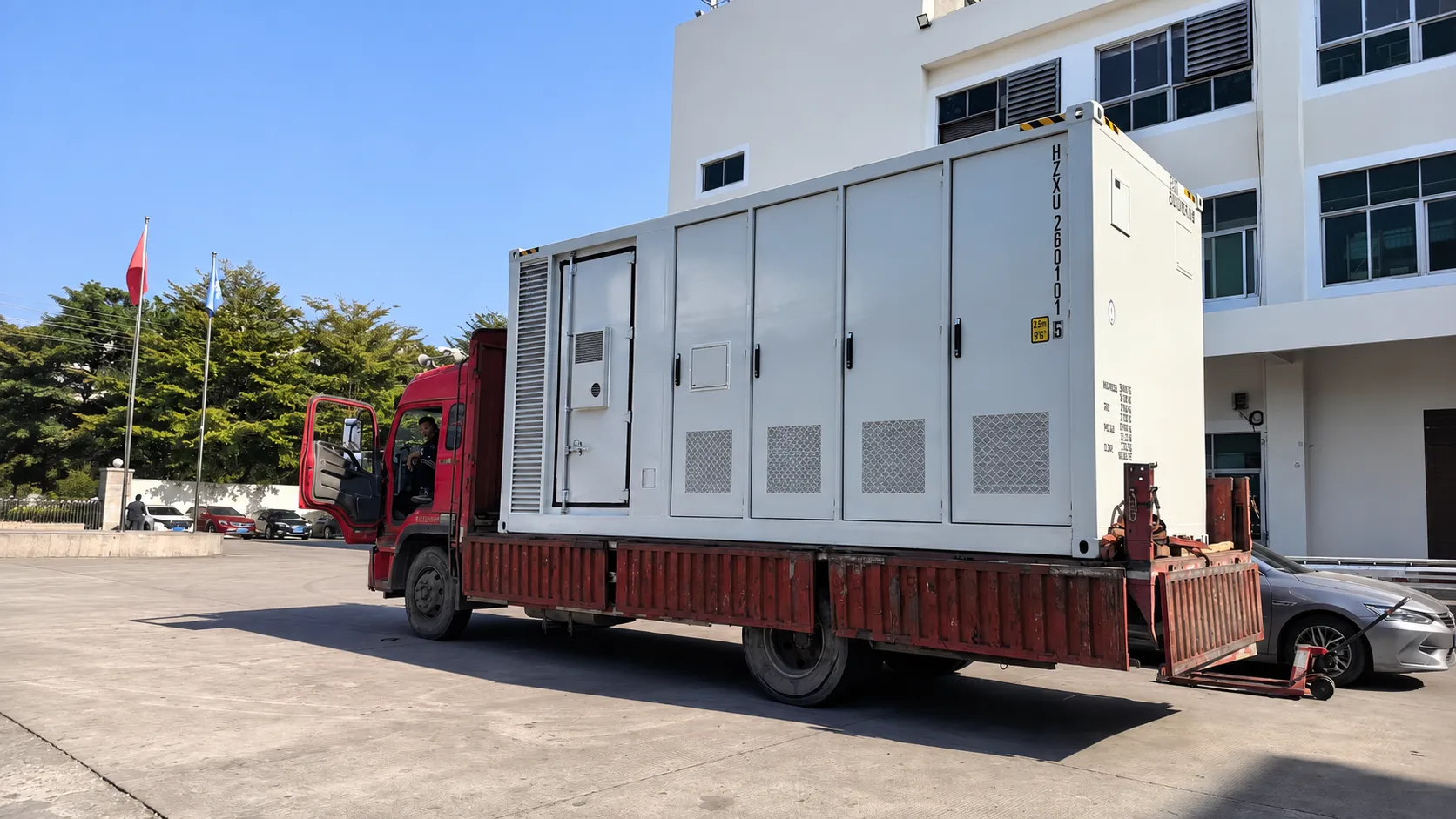 AINEGY 500kW 1MWh Solar-Diesel BESS Container packaging and international project delivery